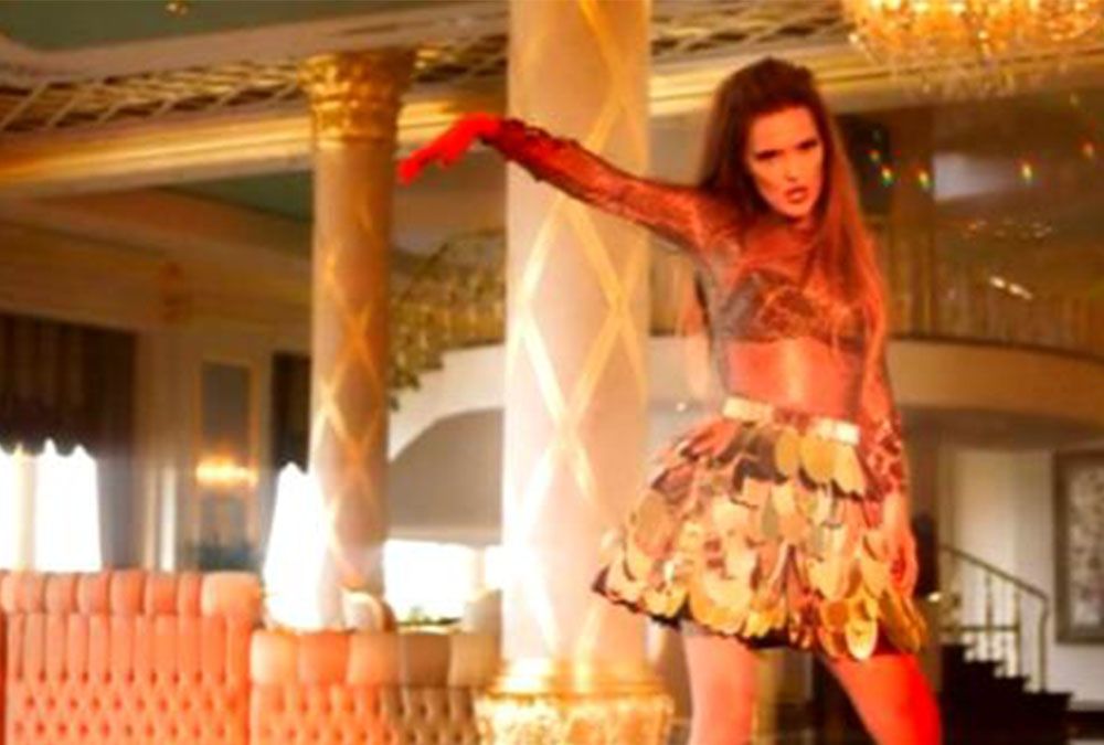 Demet Akaln'n Paramount Otel'de klip ektii ortaya kt